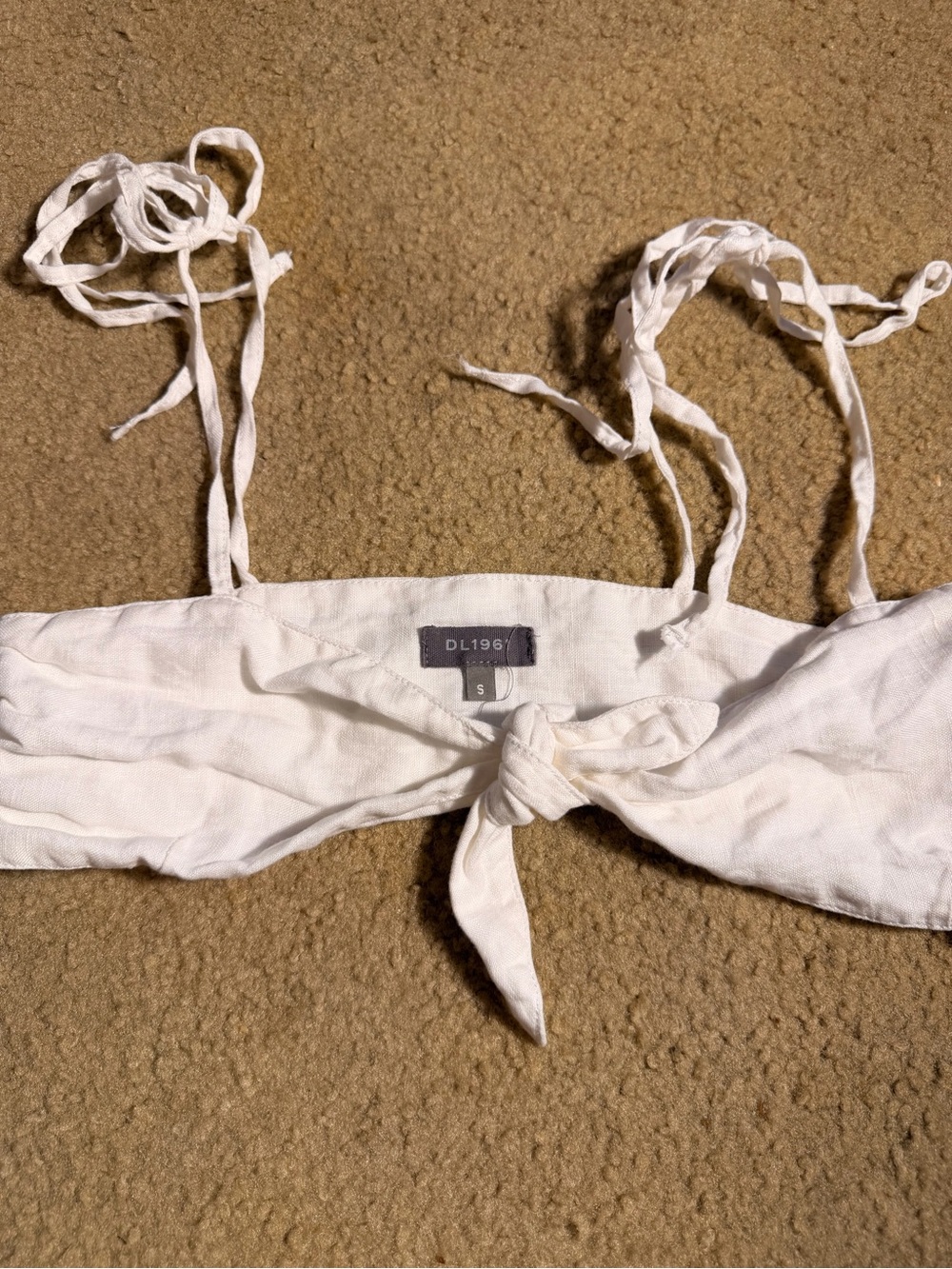 DL1961 Irving Place Tie-Front Crop Top in white
